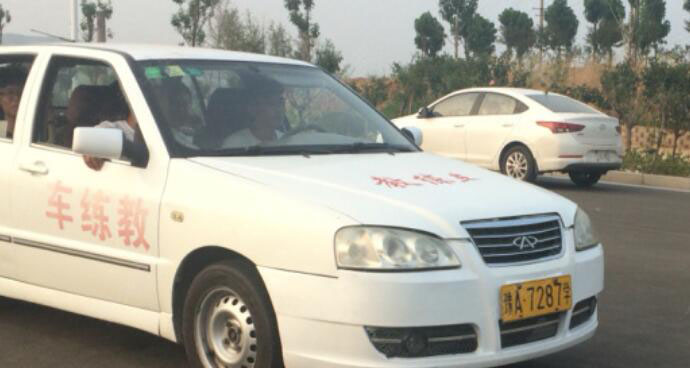 鄭州礦區(qū)駕校訓(xùn)練場(chǎng)